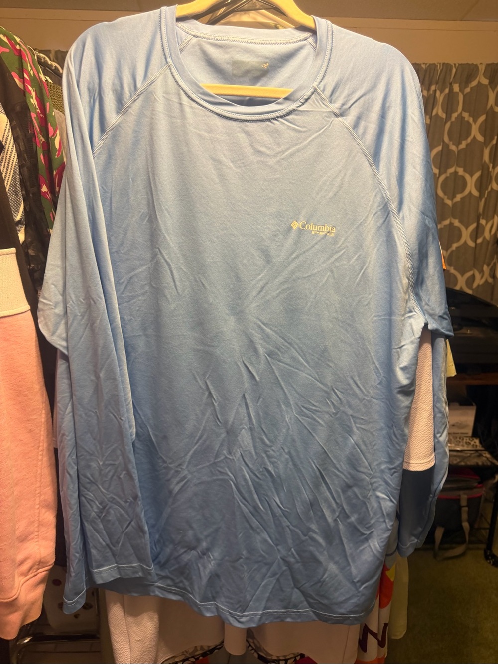 Columbia Men's Long Sleeve Performance Shirt in Light Blue